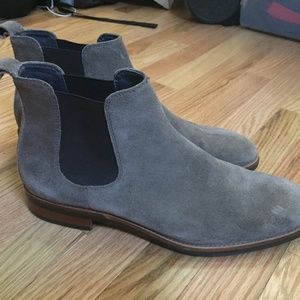 Gordon Rush Suede Chelsea Boot